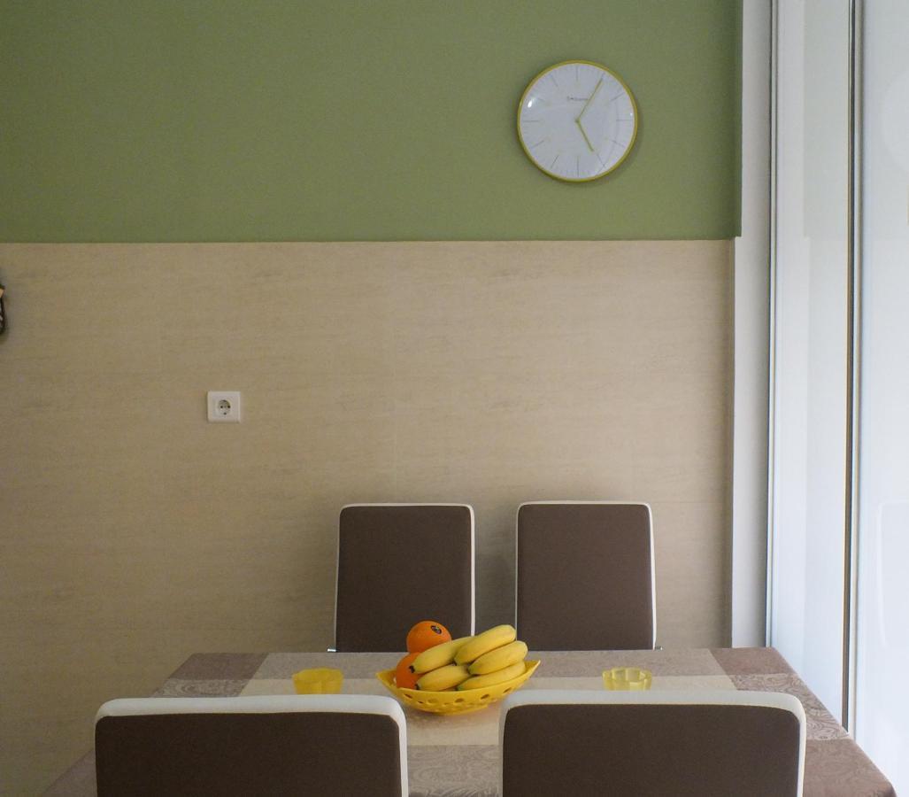 Apartment Temple 포드고리차 외부 사진